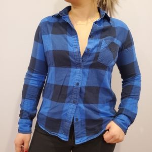 Uniqlo Blue Plaid Long Sleeves
